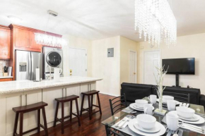 Brooklyn 3 Bedroom 1 Bathroom 8 minutes to Subway 30 minutes to Manhattan, Brooklyn